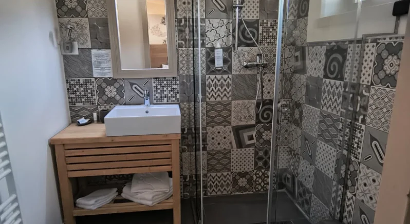 Cameră dublă standard, cu balcon vama54